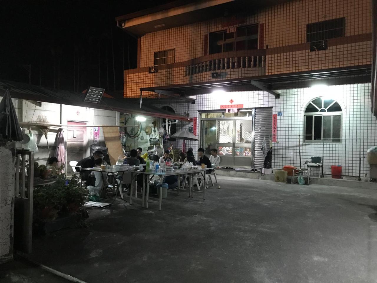 Sun Moon Lake B&B Yuchi Εξωτερικό φωτογραφία